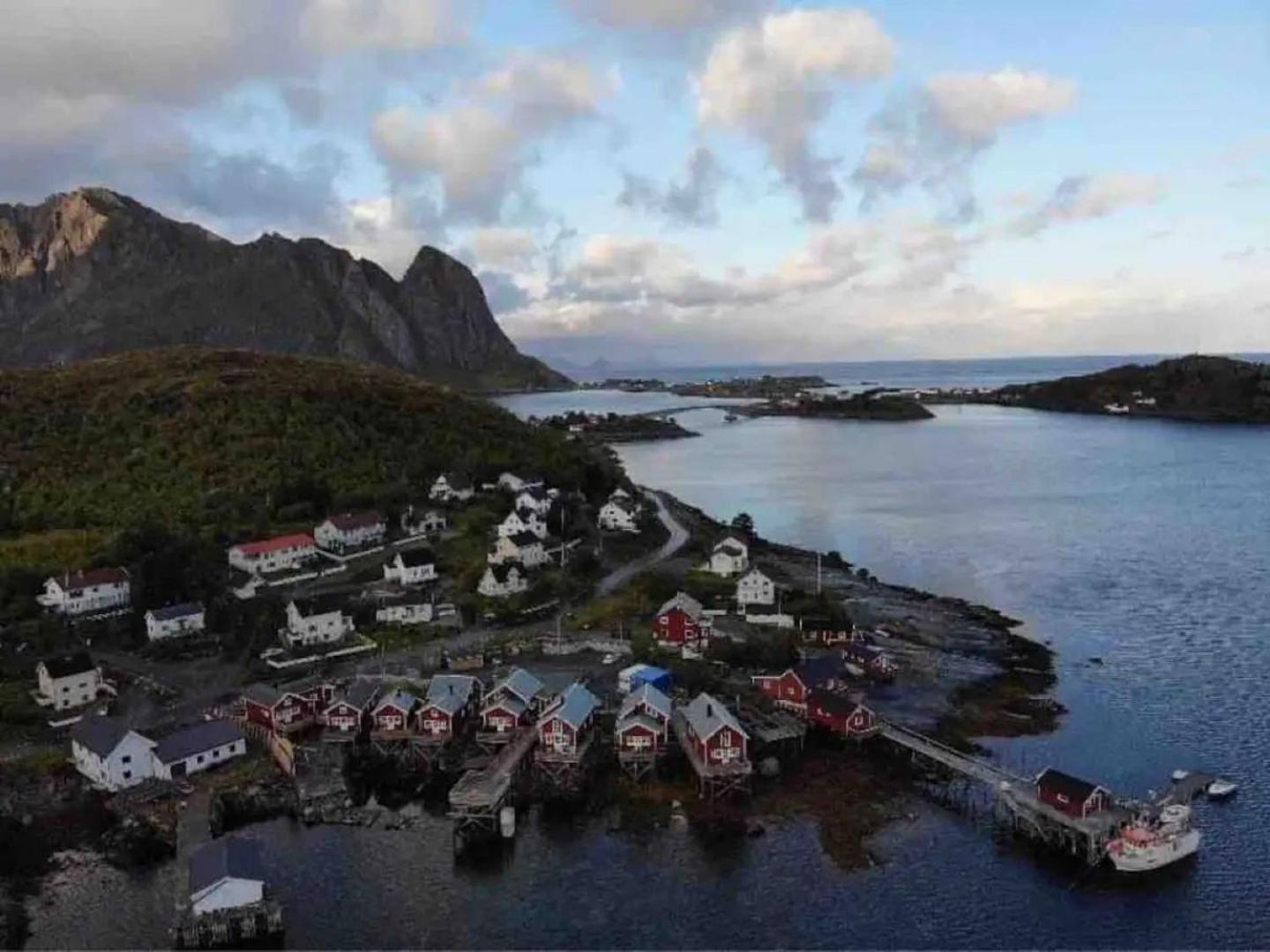 Madelhea Cabin- Seaview Lodge Reine Kültér fotó